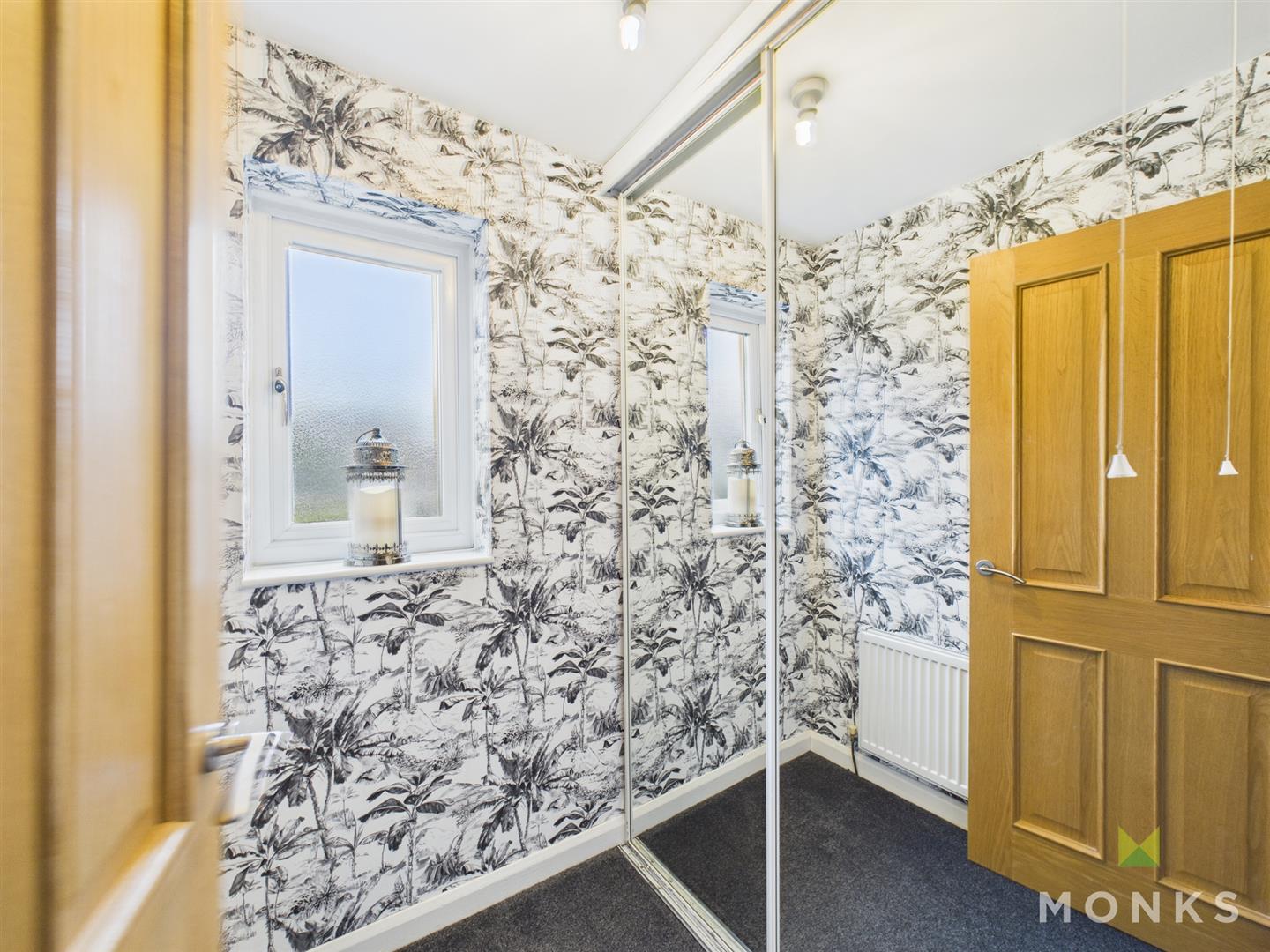 7 Pantulf Road, Shrewsbury, SY4 5LT For Sale